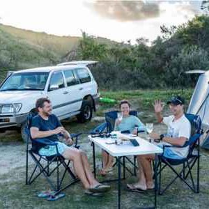 A4W Landcruiser 4WD – 5 Seater Exterior 2 (1)