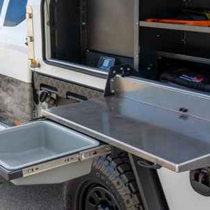 AW4 – Pop Top 4WD – 2 Berth (14)