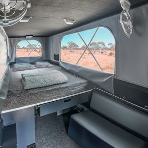 AW4 – Pop Top 4WD – 2 Berth (17)