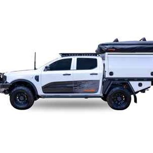 AW4 – RTT 4WD – 2-5 Berth Exterior Side 1