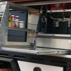 AW4 – RTT 4WD – 2-5 Berth Storage