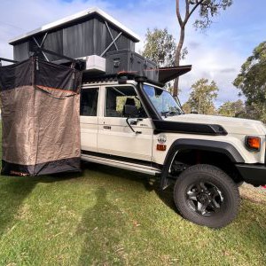 OL 4WD Landcruiser – 2-5 Berth AU Exterior Awning Shower Tent OL 4WD Landcruiser – 2-5 Berth AU Exterior Awning Shower Tent