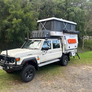 OL 4WD Landcruiser – 2-5 Berth AU Exterior Front Side View OL 4WD Landcruiser – 2-5 Berth AU Exterior Front Side View