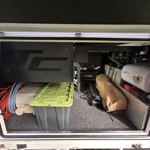 OL 4WD Landcruiser – 2-5 Berth AU External Storage Compartment Gear OL 4WD Landcruiser – 2-5 Berth AU External Storage Compartment Gear
