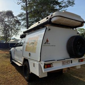cb-hilux-rtt-4-5-berth-au- (1)