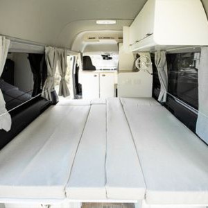 aw-hp-campervan-3-berth-au-bed