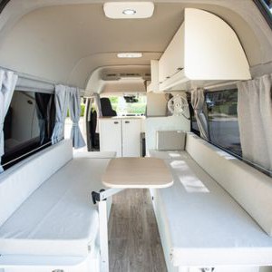 aw-hp-campervan-3-berth-au-table-chair