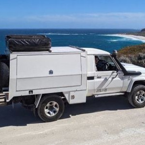 bc-landcruiser-4wd-2-berth-au-exterior-side