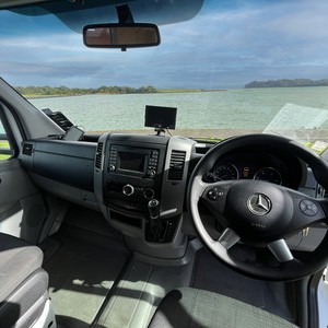 Jucy Chilld Big Kahuna 6 Berth AU Interior Dashboard Steering Wheel