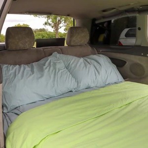 Jucy Chilld Cloudbreak 2 Berth AU Rear Bed Green Bedding